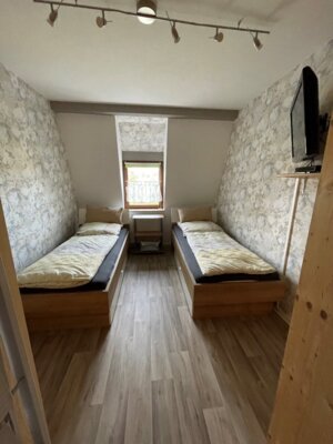 Schlafzimmer 3 
