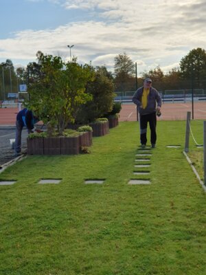 Foto des Albums: Arbeitseinsatz Pflege der Sportanlage des TSV Kirchdorf ... (04. 11. 2023)