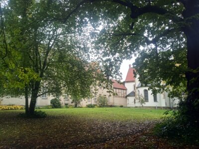 Kloster  (Bild vergr&ouml;&szlig;ern)