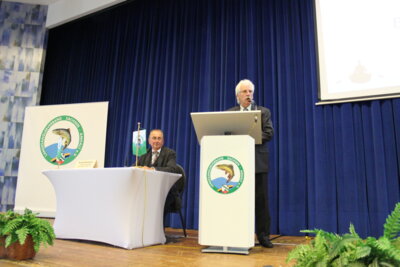 Pr&auml;sident B&uuml;lau gibt Erg&auml;nzungen zum Bericht 