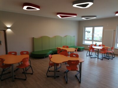 2. Etage: Raum der 2. und 3. Klasse  (Bild vergr&ouml;&szlig;ern)