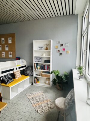 Foto des Albums: Frisch gestrichene Klassenzimmer