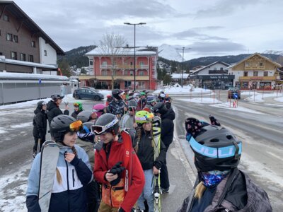 Foto des Albums: Fotoalbum Skilager 1.Tag (2024)