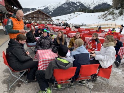 Foto des Albums: Fotoalbum Skilager 1.Tag (2024)