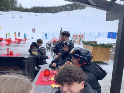 Foto des Albums: Fotoalbum Skilager 1.Tag (2024)