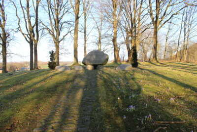 Vorschaubild: Ehrenmal