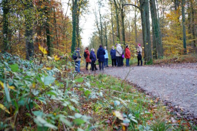 Rad-Wandergruppe  (Bild vergr&ouml;&szlig;ern)