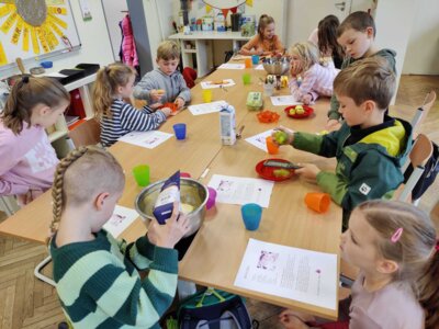 Foto des Albums: Erntedankfest Projekttag Apfel