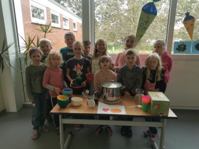 Foto des Albums: Erntedankfest Projekttag Apfel