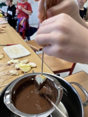Foto des Albums: Erntedankfest Projekttag Apfel