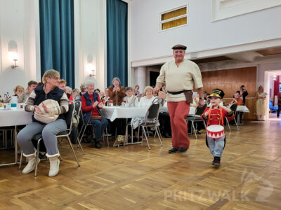 Foto des Albums: Seniorenweihnachtsfeiern im Kulturhaus Pritzwalk