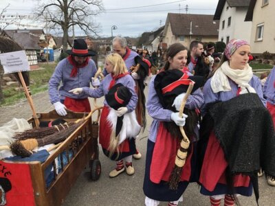 Foto des Albums: Umzug Ebersweier