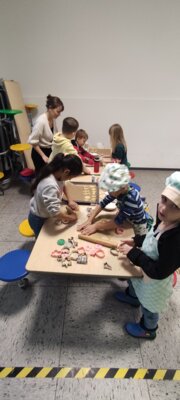 Foto des Albums: Plätzchen backen 2a
