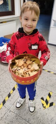 Foto des Albums: Plätzchen backen 2a