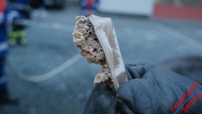 Foto des Albums: ÜBUNG BRANDSCHUTZVERGLASUNG DER JUGENDGRUPPE