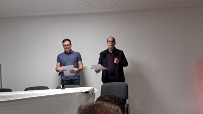 Begr&uuml;&szlig;ung durch Sebastian Zierke und Bj&ouml;rn Walber  (Bild vergr&ouml;&szlig;ern)