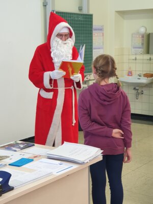 Foto des Albums: Danke, lieber Nikolaus (06. 12. 2023)