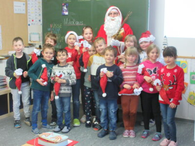 Foto des Albums: Danke, lieber Nikolaus (06. 12. 2023)