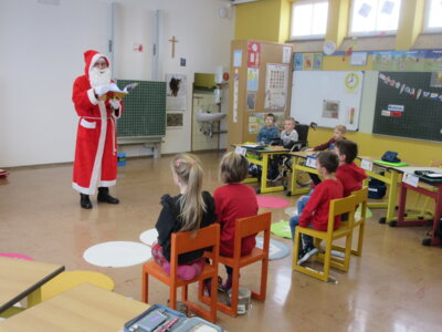 Foto des Albums: Danke, lieber Nikolaus (06. 12. 2023)