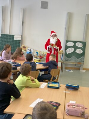 Foto des Albums: Danke, lieber Nikolaus (06. 12. 2023)