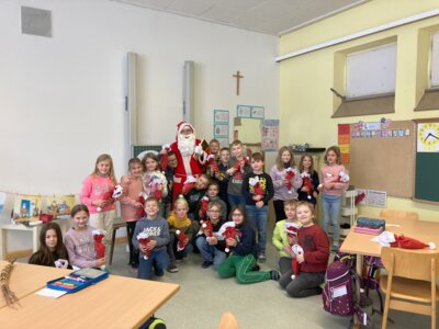 Foto des Albums: Danke, lieber Nikolaus (06. 12. 2023)