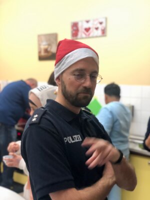 Foto des Albums: In der Weihnachtsbäckerei in Neukölln (07. 12. 2023)