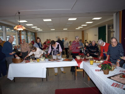 Foto des Albums: Traditionelle Weihnachtsfeier einmal anders.