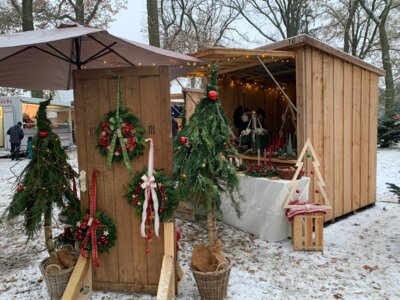 Adventsmarkt 2023 Bude1  (Bild vergr&ouml;&szlig;ern)
