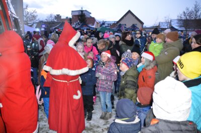 Foto des Albums: Impressionen vom 2. Adventszauber in Zielitz (11. 12. 2023)