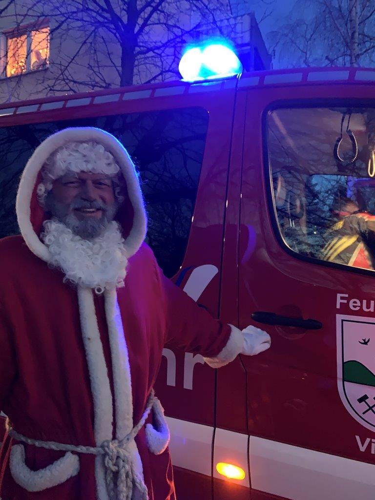 Bild: Weihnachtsmann FFW Vielau