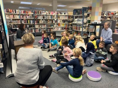 Foto des Albums: Leseratten in der Bibliothek Wittenberge