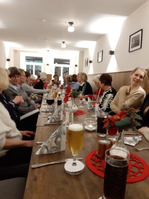 Foto des Albums: Weihnachtsfeier Gymnastik/Yoga