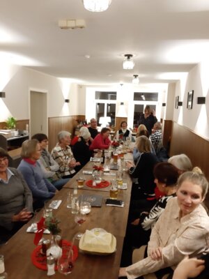 Foto des Albums: Weihnachtsfeier Gymnastik/Yoga