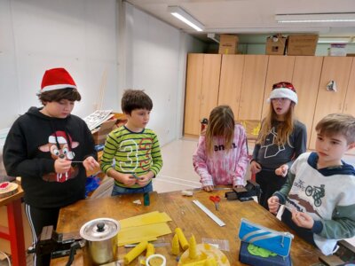 Foto des Albums: 🎄Weihnachtsfeier der Klasse 4 🎅🏼