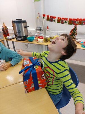 Foto des Albums: 🎄Weihnachtsfeier der Klasse 4 🎅🏼
