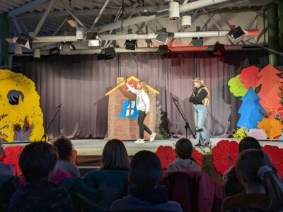 Foto des Albums: Theater von Kindern für Kinder