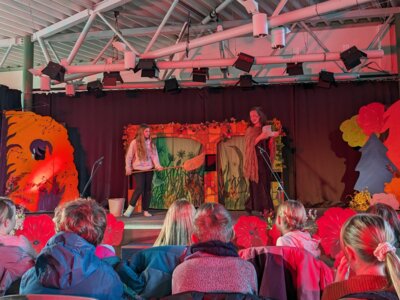 Foto des Albums: Theater von Kindern für Kinder