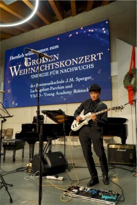 Foto des Albums: Großes Weihnachtskonzert