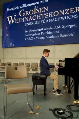 Foto des Albums: Großes Weihnachtskonzert