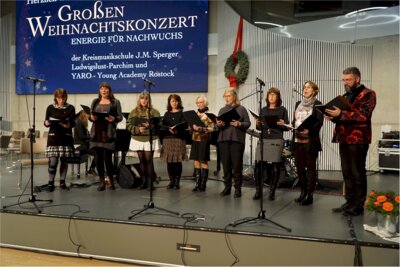 Foto des Albums: Großes Weihnachtskonzert