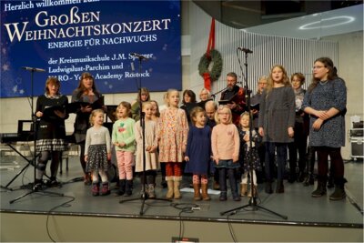 Foto des Albums: Großes Weihnachtskonzert