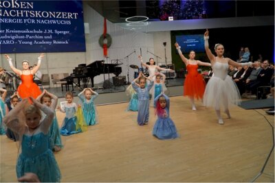 Foto des Albums: Großes Weihnachtskonzert