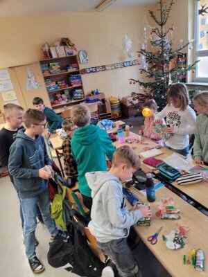 Foto des Albums: Weihnachtsfeier Klasse 4
