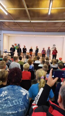 Foto des Albums: Weihnachtssingen/Talenteshow 2023