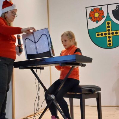 Foto des Albums: Weihnachtssingen/Talenteshow 2023