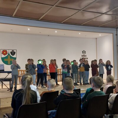 Foto des Albums: Weihnachtssingen/Talenteshow 2023