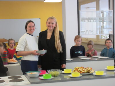 Foto des Albums: Obst und Gemüse mit der Partnerschule Cheb (01. 12. 2023)