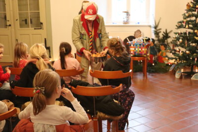 Foto des Albums: Kinderweihnacht im Novalis-Schloss 2023 (05. 01. 2024)