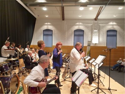 Foto des Albums: Cocktailkonzert der Lulu Big Band 2024