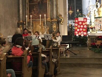 Weihnachtsfeier1  (Bild vergr&ouml;&szlig;ern)